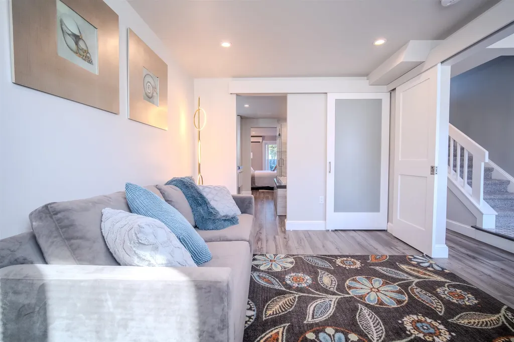 947 Ocean Boulevard Hampton NH 03842