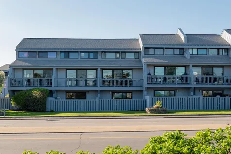 947 Ocean Boulevard Hampton NH 03842