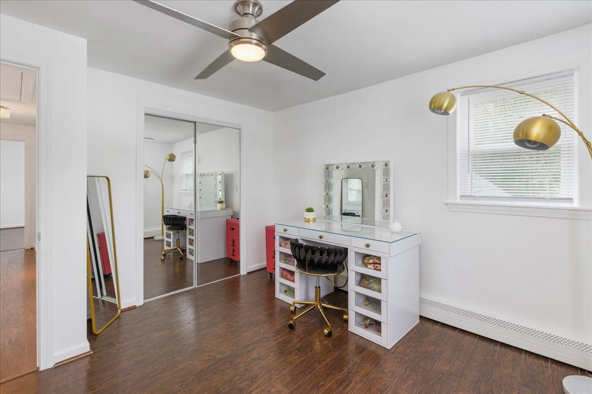 4 Applewood Lane Salem NH 03079