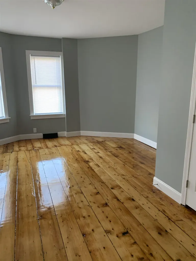 3 Gagne Street Rochester NH 03867