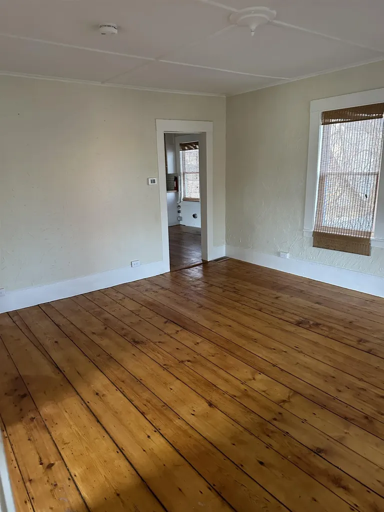 5 Gagne Street Rochester NH 03867