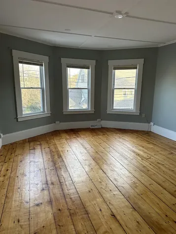 5 Gagne Street Rochester NH 03867