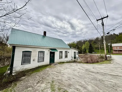 23 River Road Stowe VT 05672