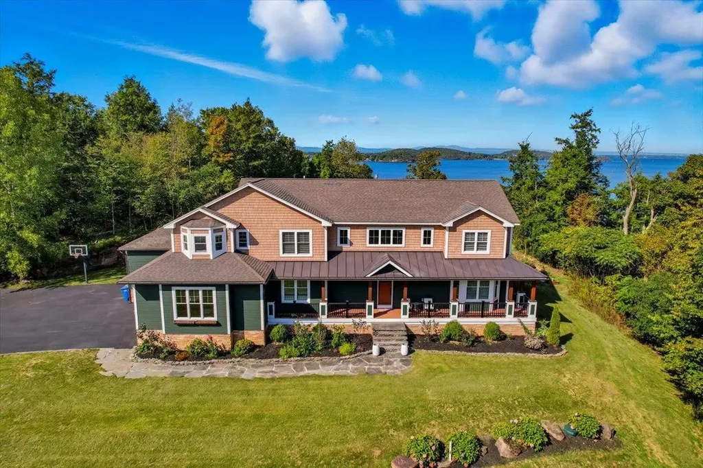 117 Bay Road Colchester VT 05446
