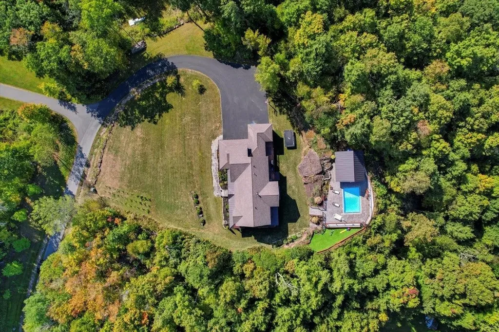 117 Bay Road Colchester VT 05446