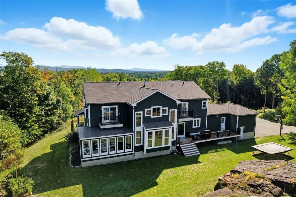 117 Bay Road Colchester VT 05446