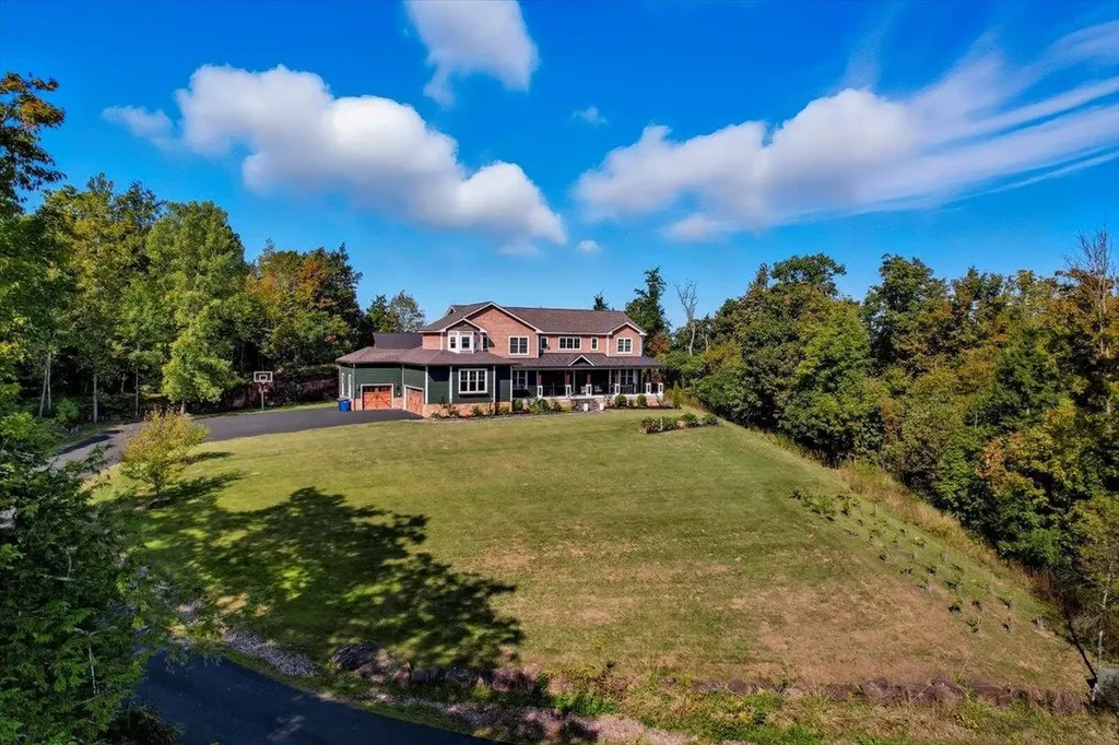 117 Bay Road Colchester VT 05446