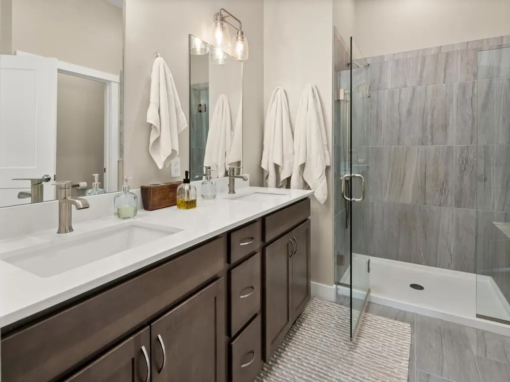 165 Willoughby Lane Shelburne VT 05492