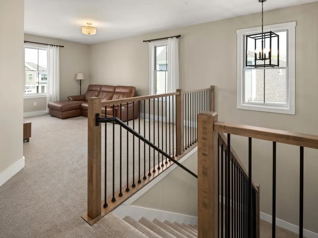 165 Willoughby Lane Shelburne VT 05492