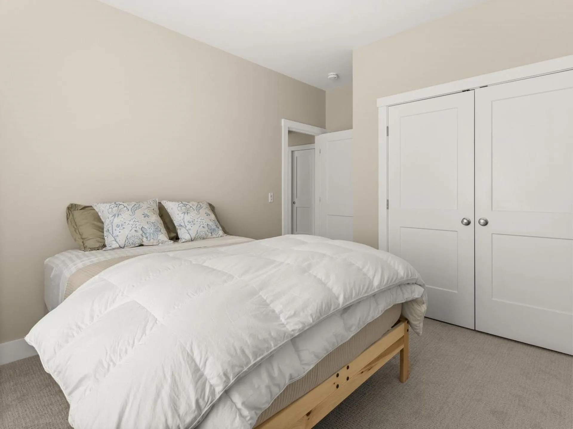 165 Willoughby Lane Shelburne VT 05492