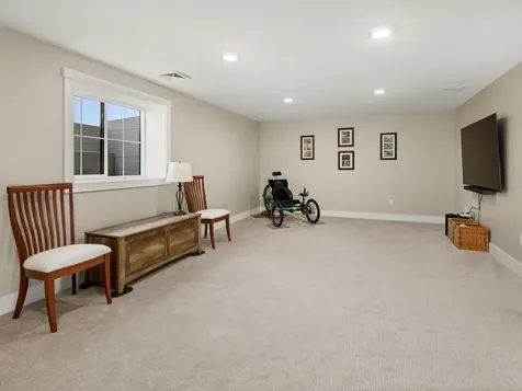 165 Willoughby Lane Shelburne VT 05492