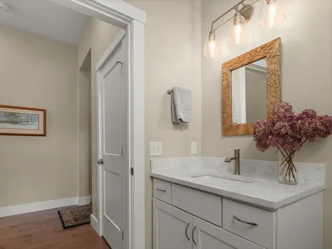 165 Willoughby Lane Shelburne VT 05492