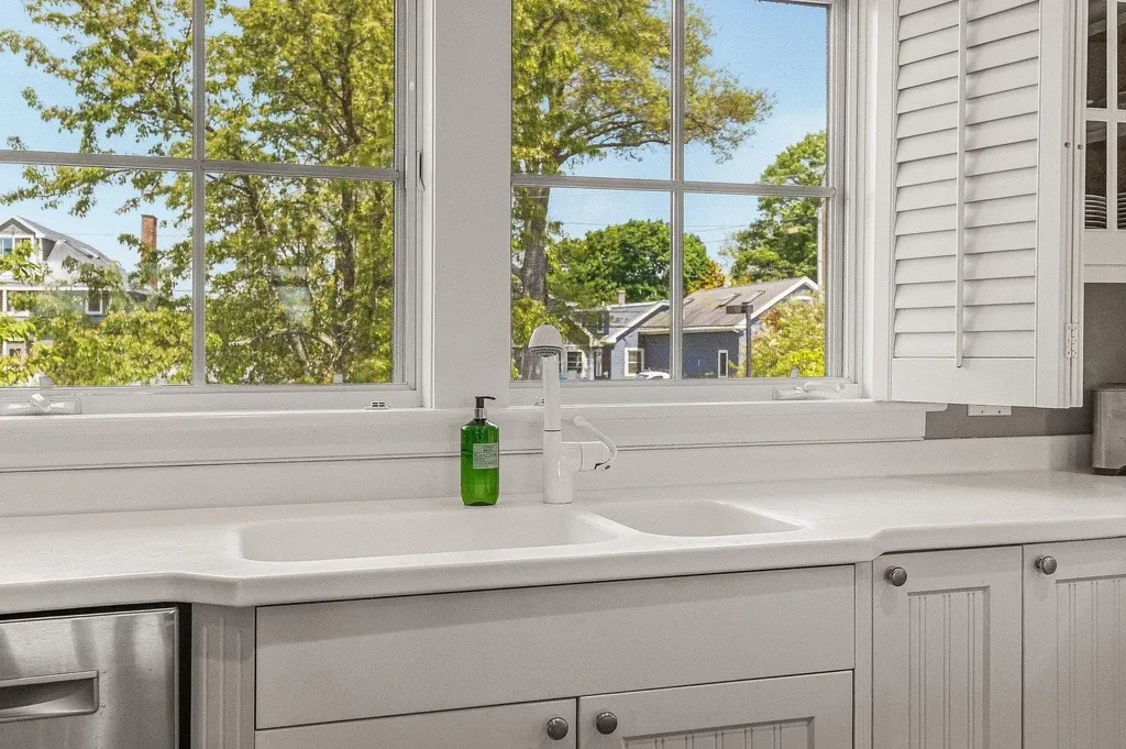 4 Island Avenue Kittery ME 03904