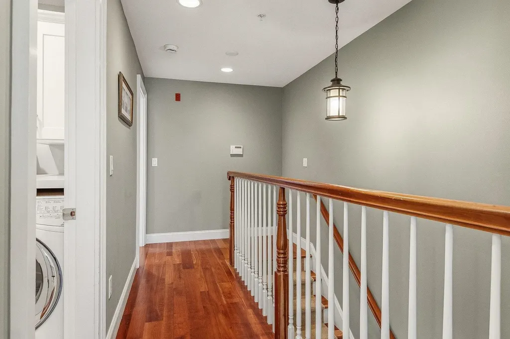 4 Island Avenue Kittery ME 03904