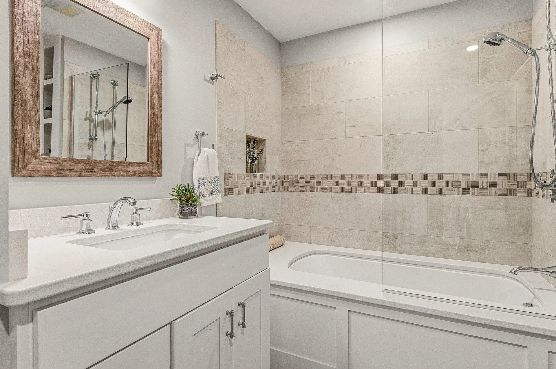 4 Island Avenue Kittery ME 03904