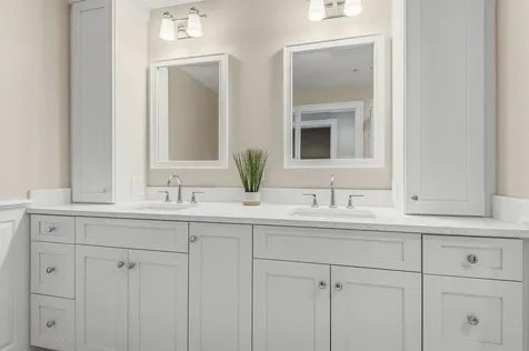 4 Island Avenue Kittery ME 03904