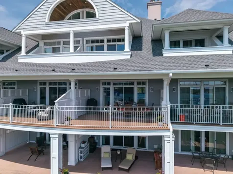 4 Island Avenue Kittery ME 03904