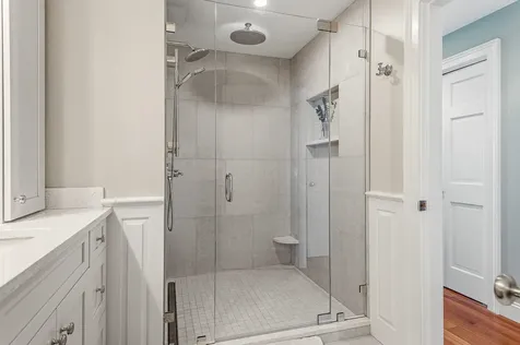 4 Island Avenue Kittery ME 03904