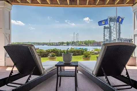 4 Island Avenue Kittery ME 03904