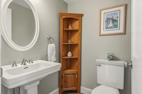 4 Island Avenue Kittery ME 03904