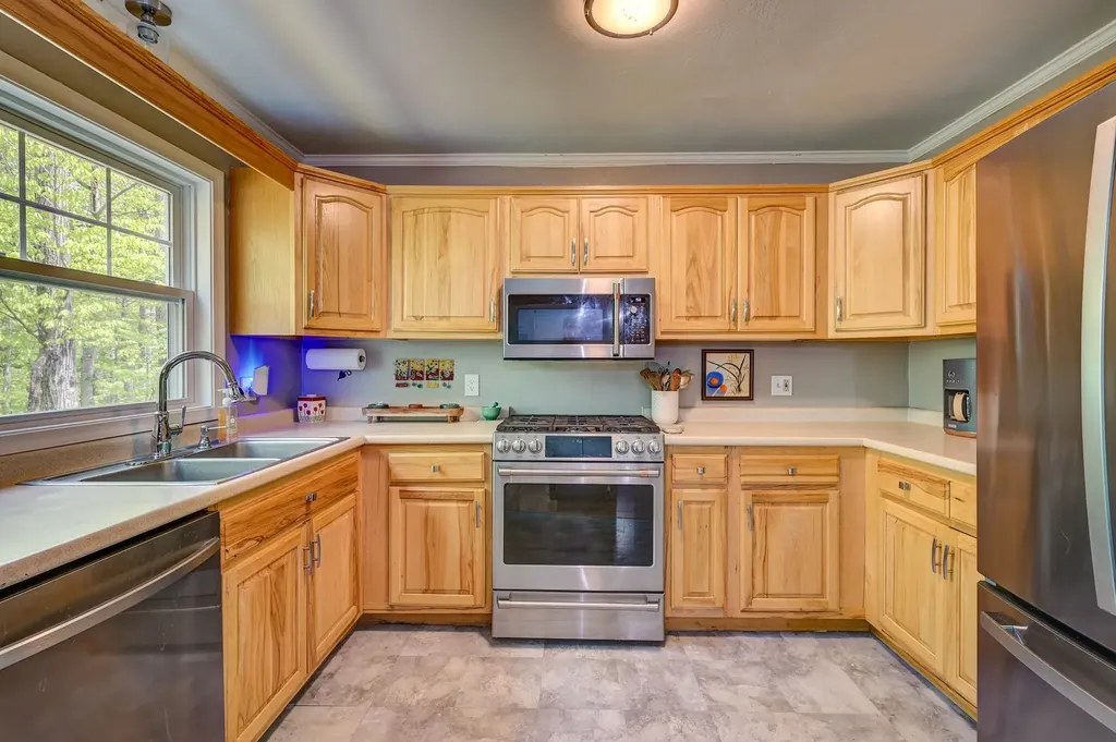 113 Randall Farm Road Conway NH 03860