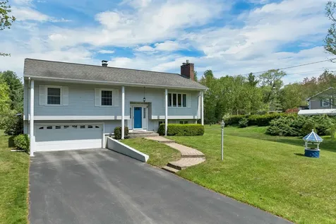 16 Sanders Road Hudson NH 03051