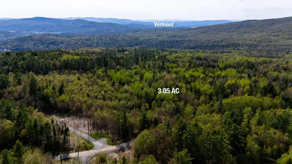 82 Bear Paw Trail Littleton NH 03561