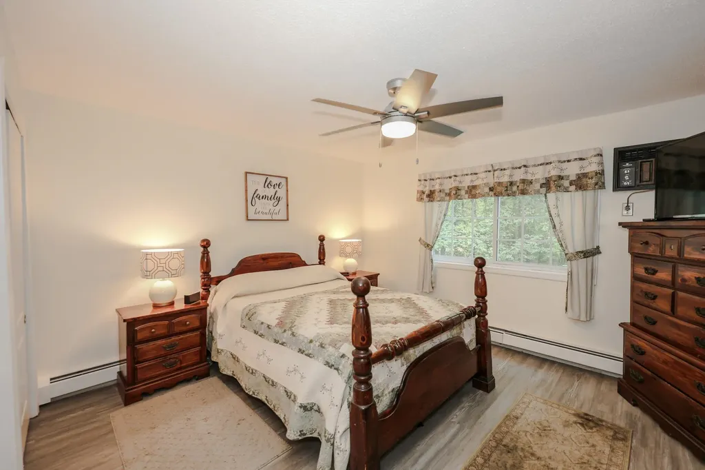 379 Huse Road Manchester NH 03103