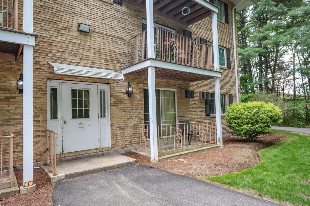 379 Huse Road Manchester NH 03103