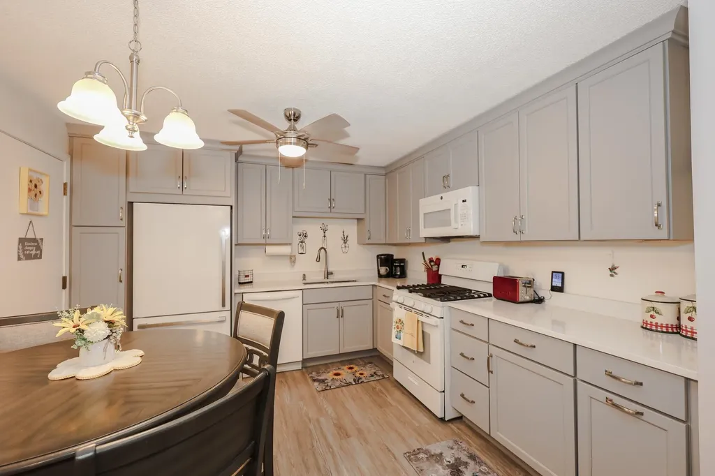 379 Huse Road Manchester NH 03103