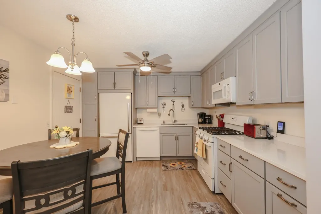 379 Huse Road Manchester NH 03103