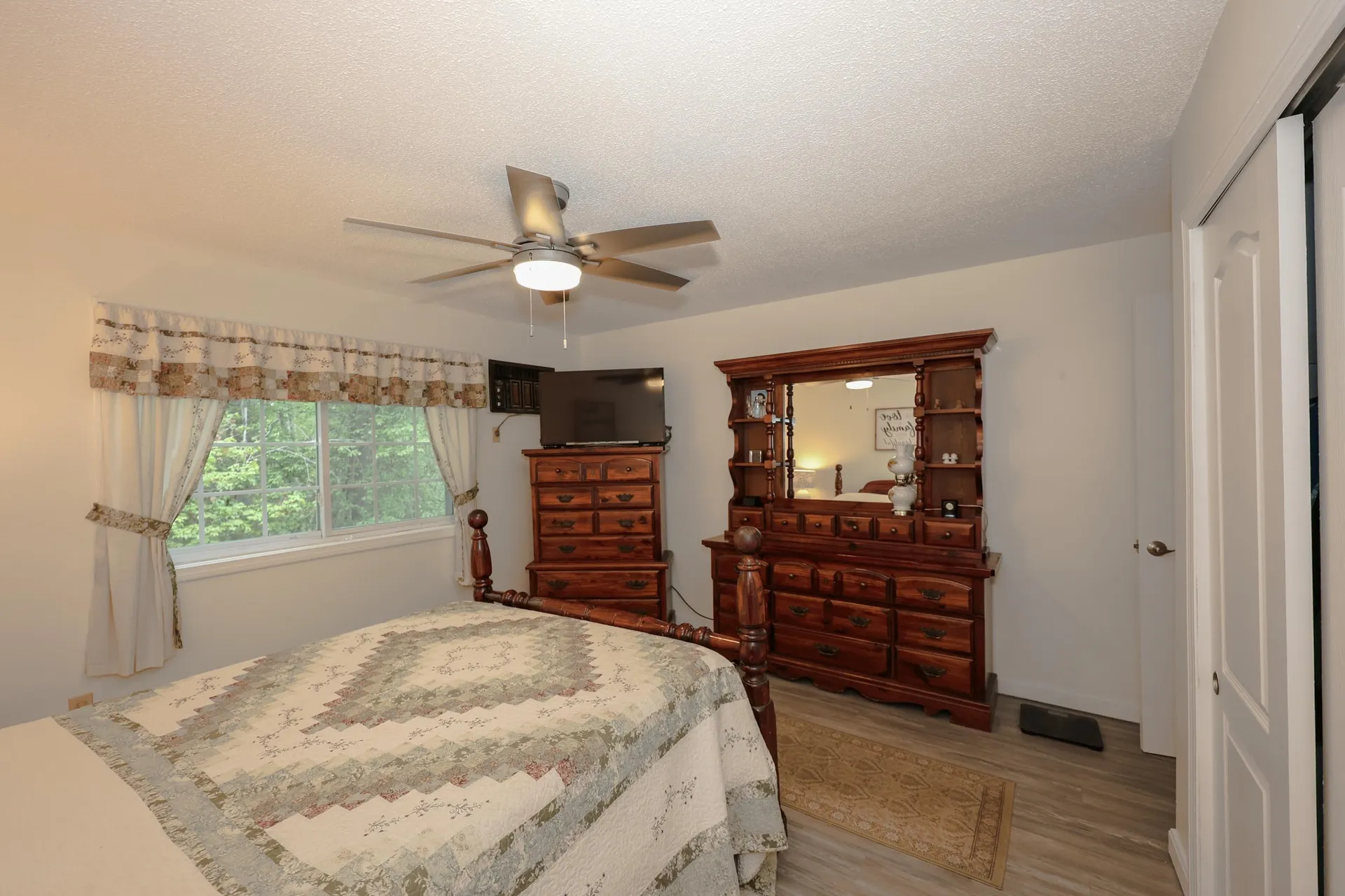 379 Huse Road Manchester NH 03103