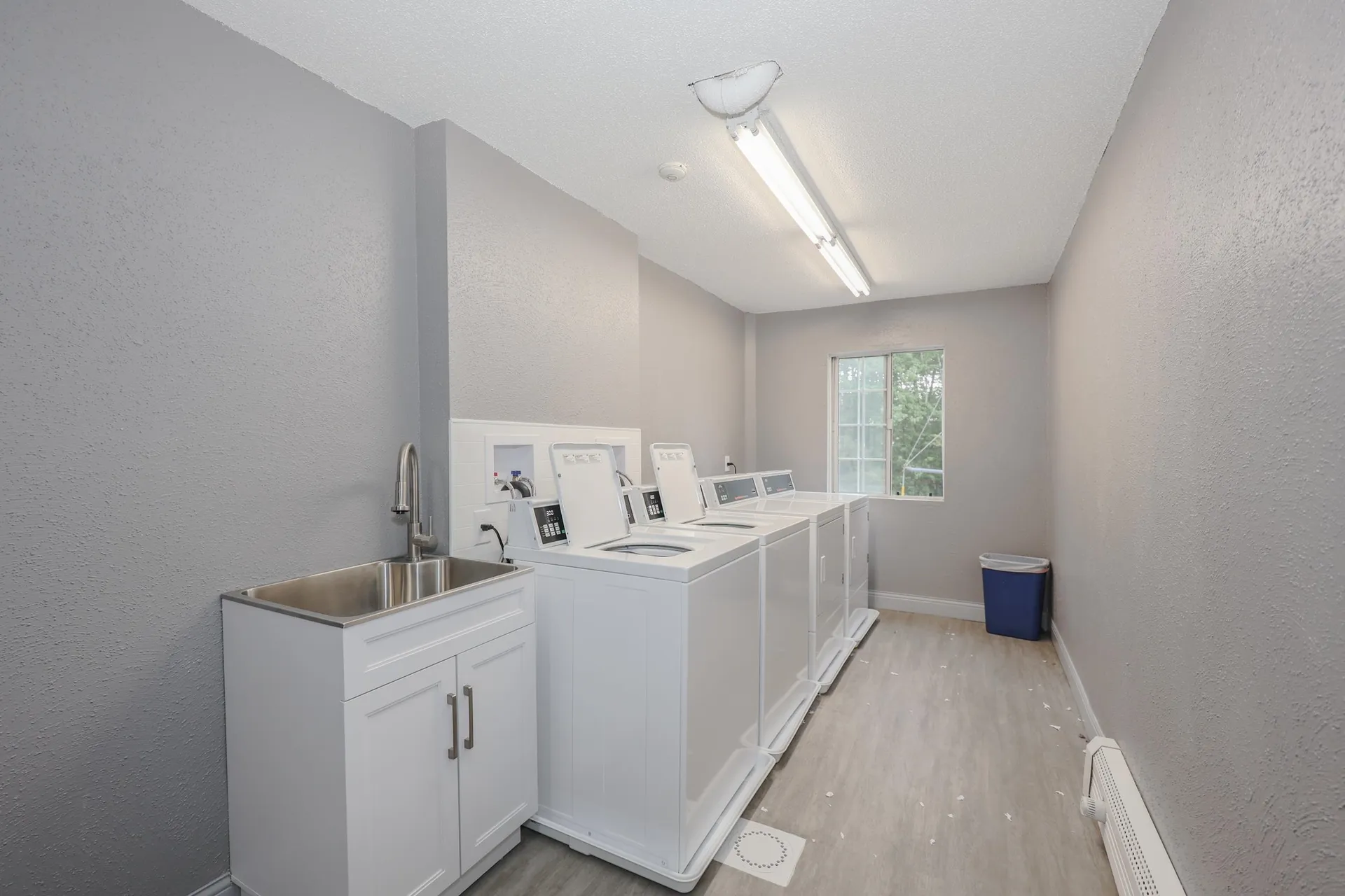 379 Huse Road Manchester NH 03103