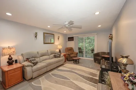 379 Huse Road Manchester NH 03103