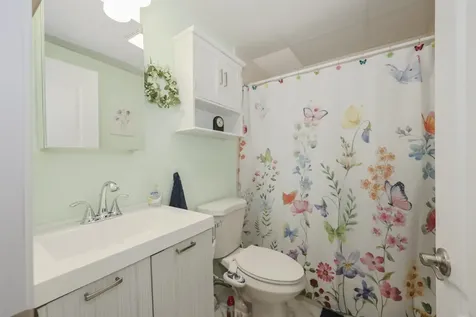 379 Huse Road Manchester NH 03103