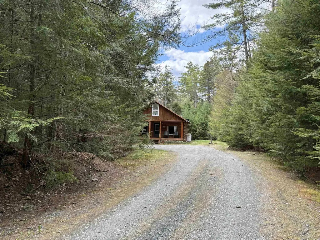 37 Maple Road Canaan NH 03741