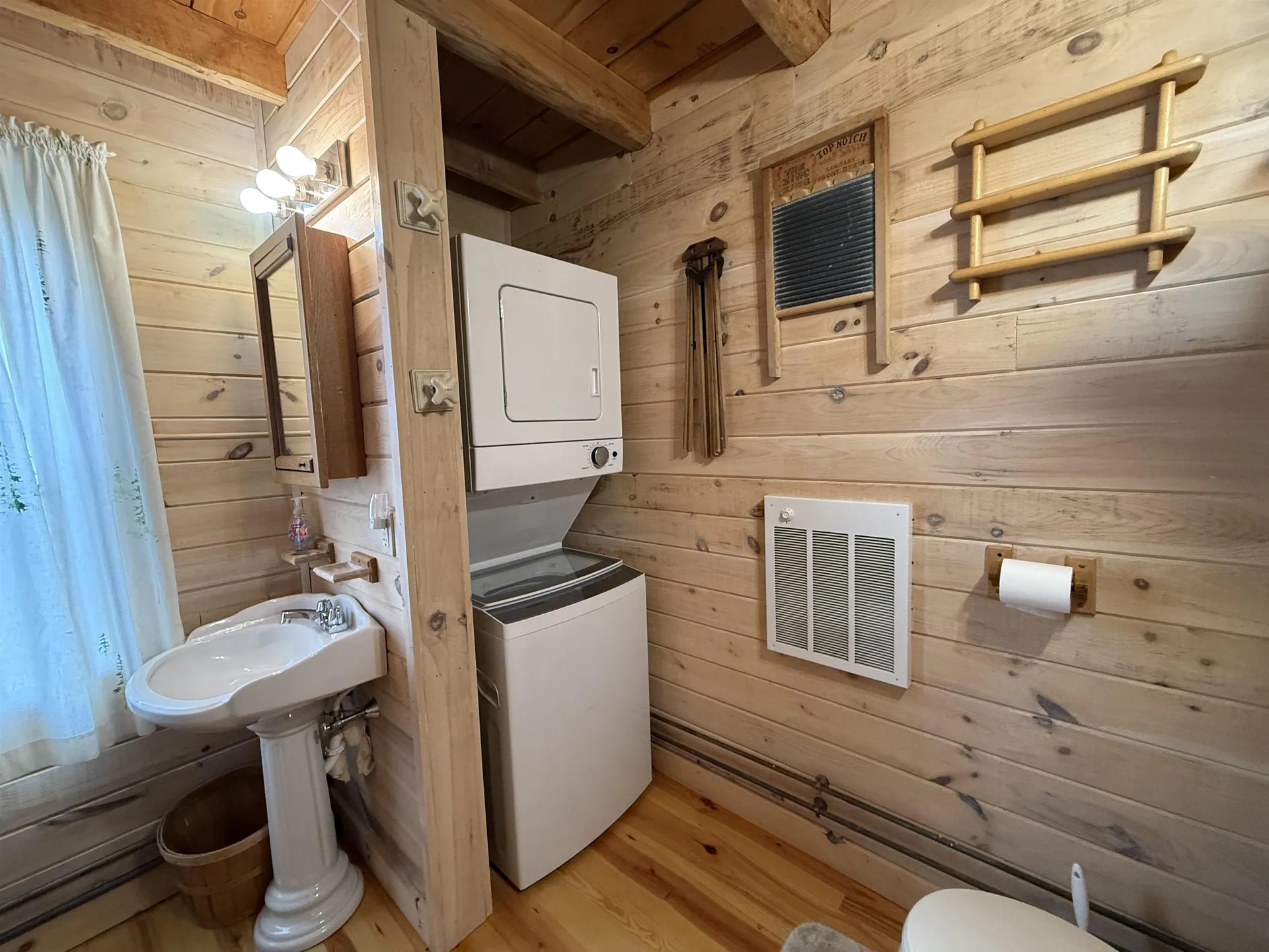 37 Maple Road Canaan NH 03741