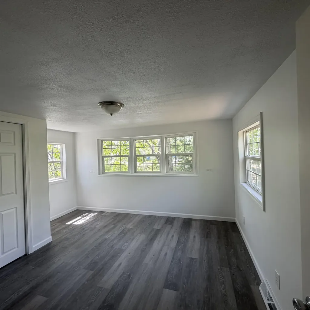 25 Riverview Drive Rochester NH 03867