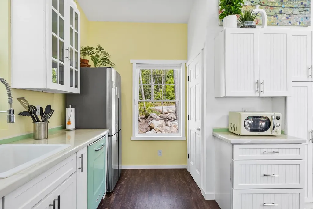 241 Shore Drive Bristol NH 03222