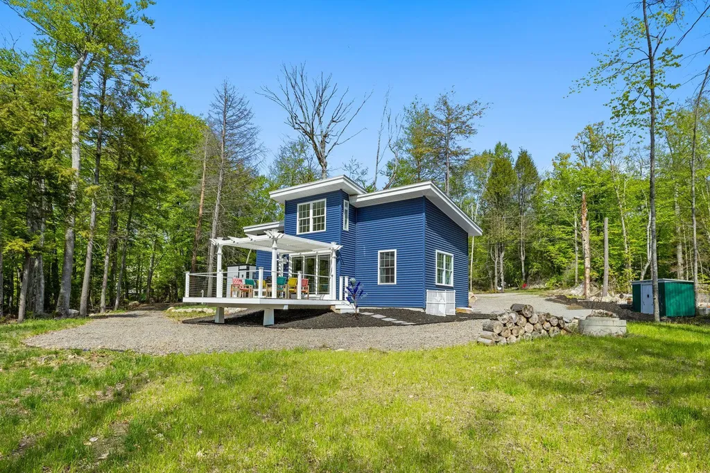 241 Shore Drive Bristol NH 03222