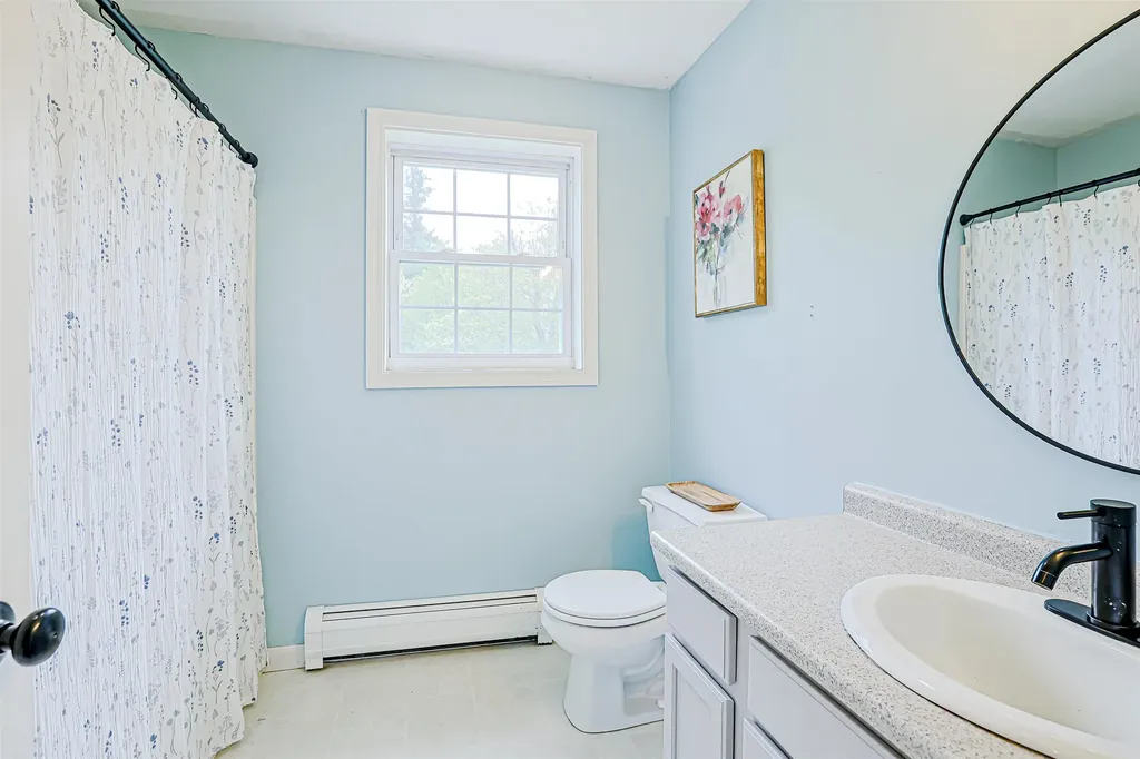 19 Cherub Drive Farmington NH 03835