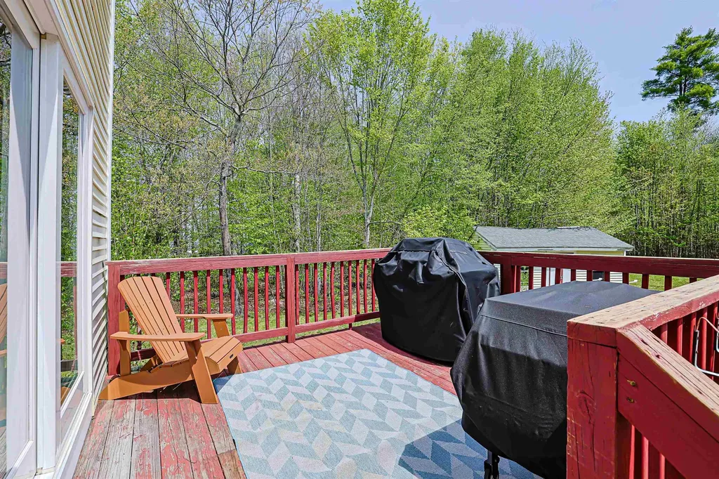 19 Cherub Drive Farmington NH 03835