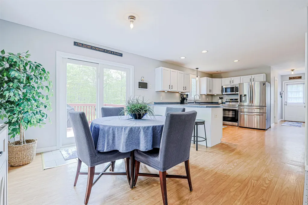 19 Cherub Drive Farmington NH 03835