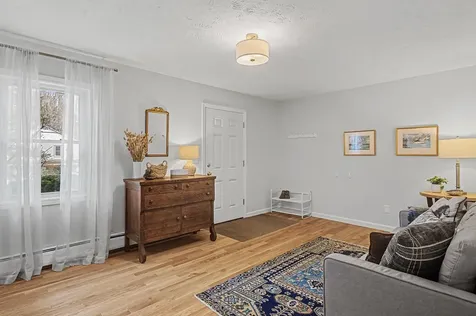 8 South Street Essex Junction VT 05452