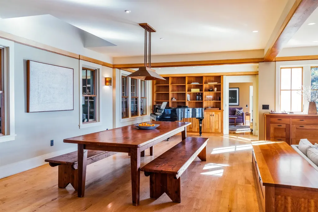 775 Hills Point Road Charlotte VT 05445