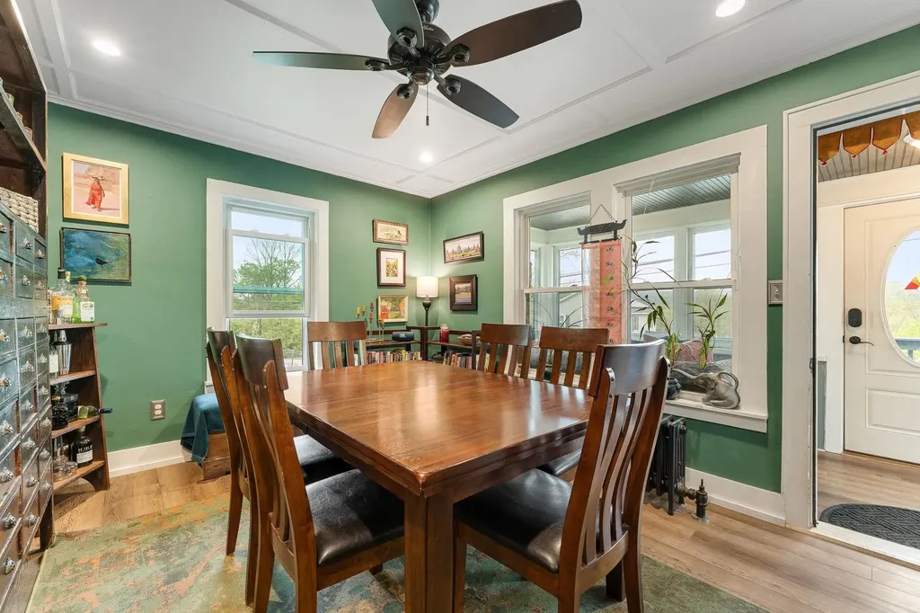 53 Bassett Street Barre City VT 05641-4602