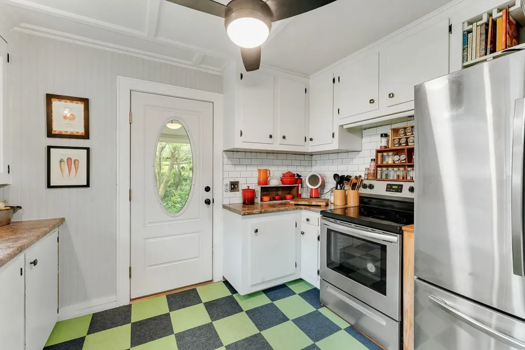 53 Bassett Street Barre City VT 05641-4602