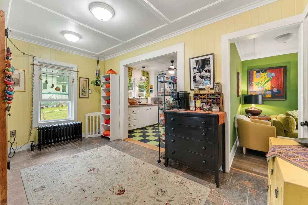 53 Bassett Street Barre City VT 05641-4602
