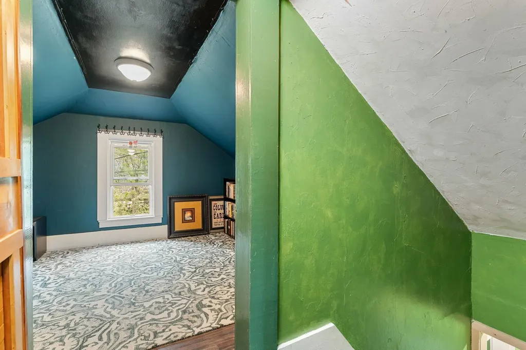 53 Bassett Street Barre City VT 05641-4602