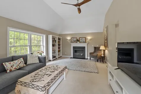 43 Ladyslipper Drive Newmarket NH 03857